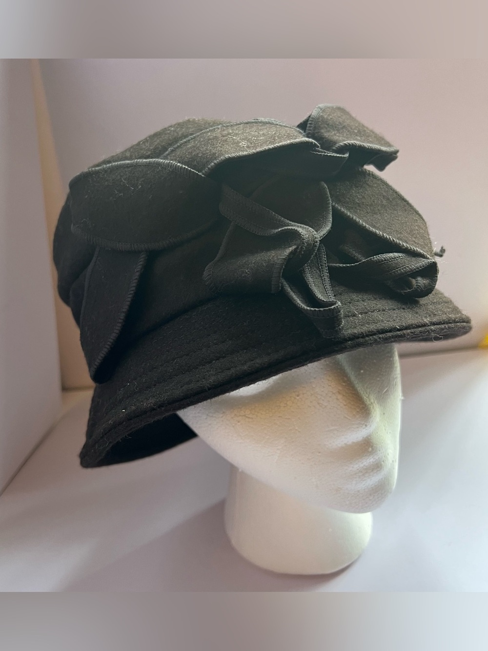 C.C Exclusives Black Wool Blend Cloche Hat w/ Oversized Bow Accent One Size